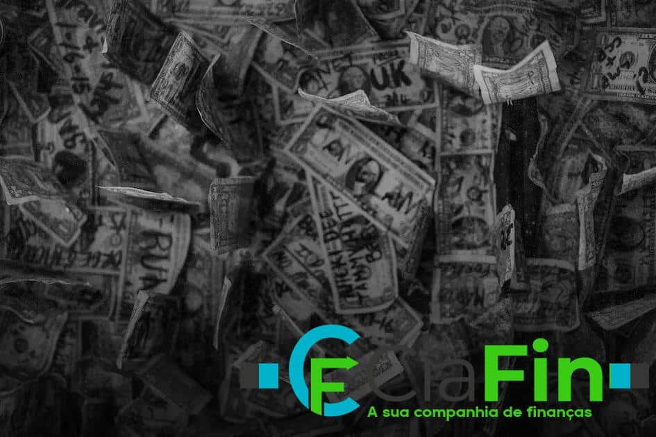 Should You Go Freelance? Pros and Cons Explained