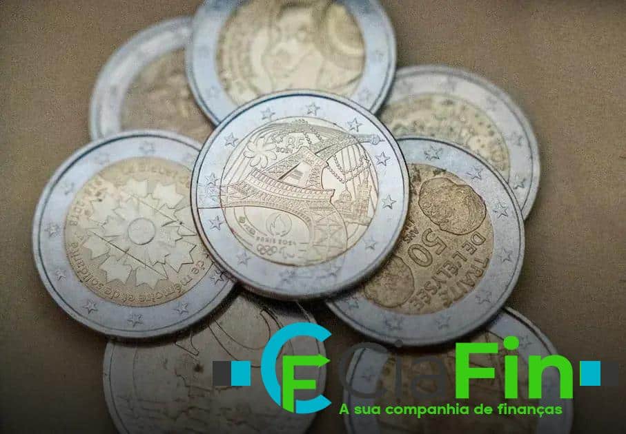 Should You Use a Personal Loan to Pay Off Debt? Discover Now